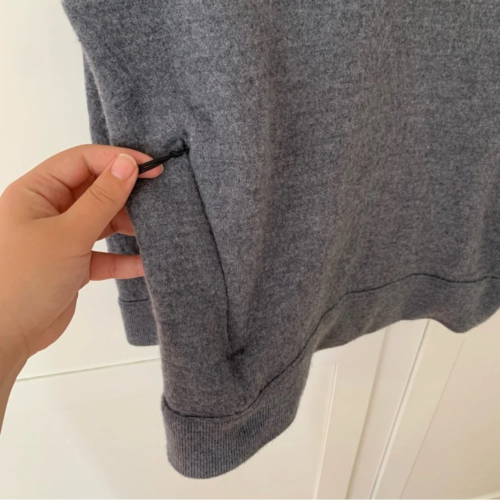 Men’s Banana Republic Sport Gray Wool Quarter Zip Pocket Sweater Size Small